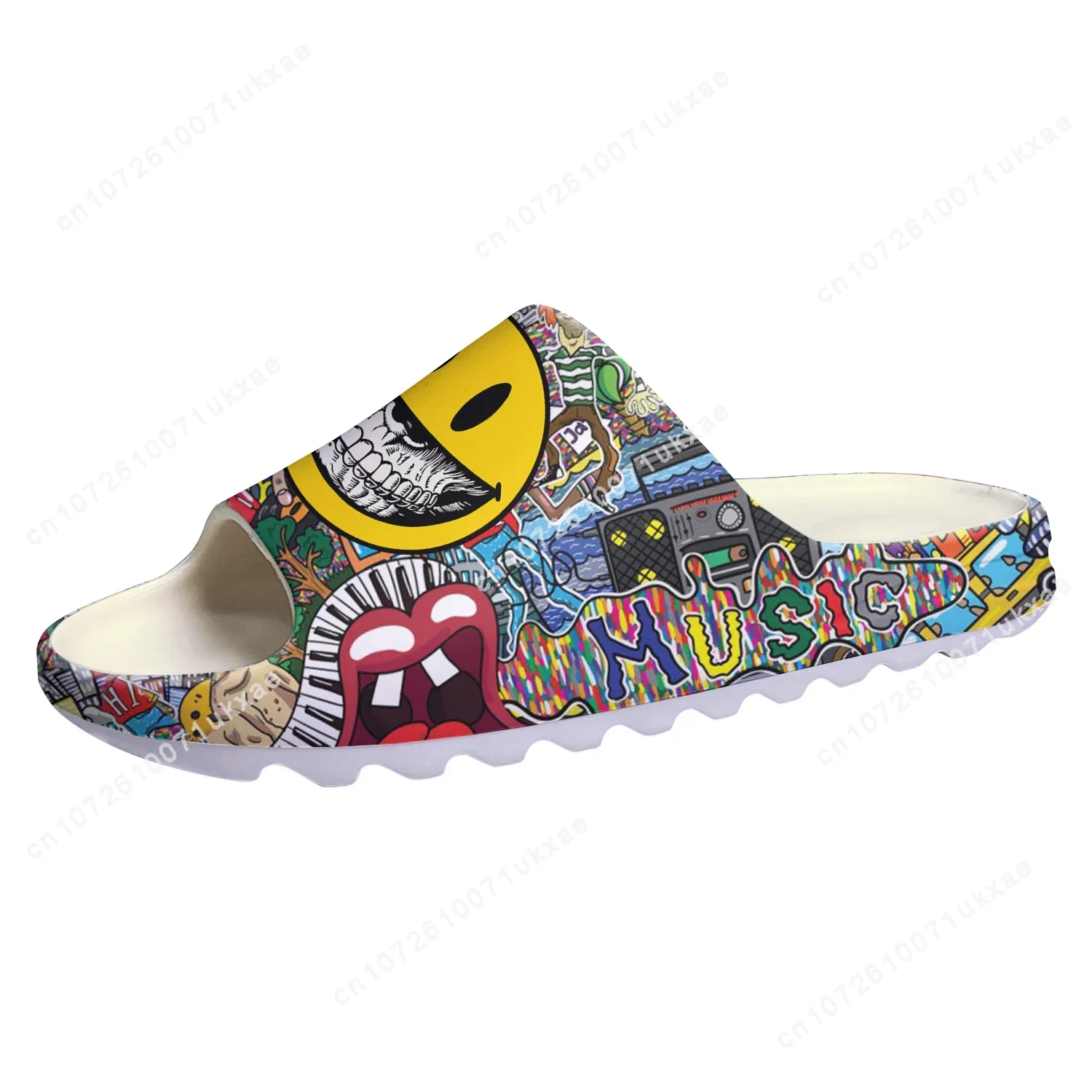 รองเท้าแตะลายกราฟฟิตี้ สตรีทอา - Water Shoes บทวิจารณ์และราคา