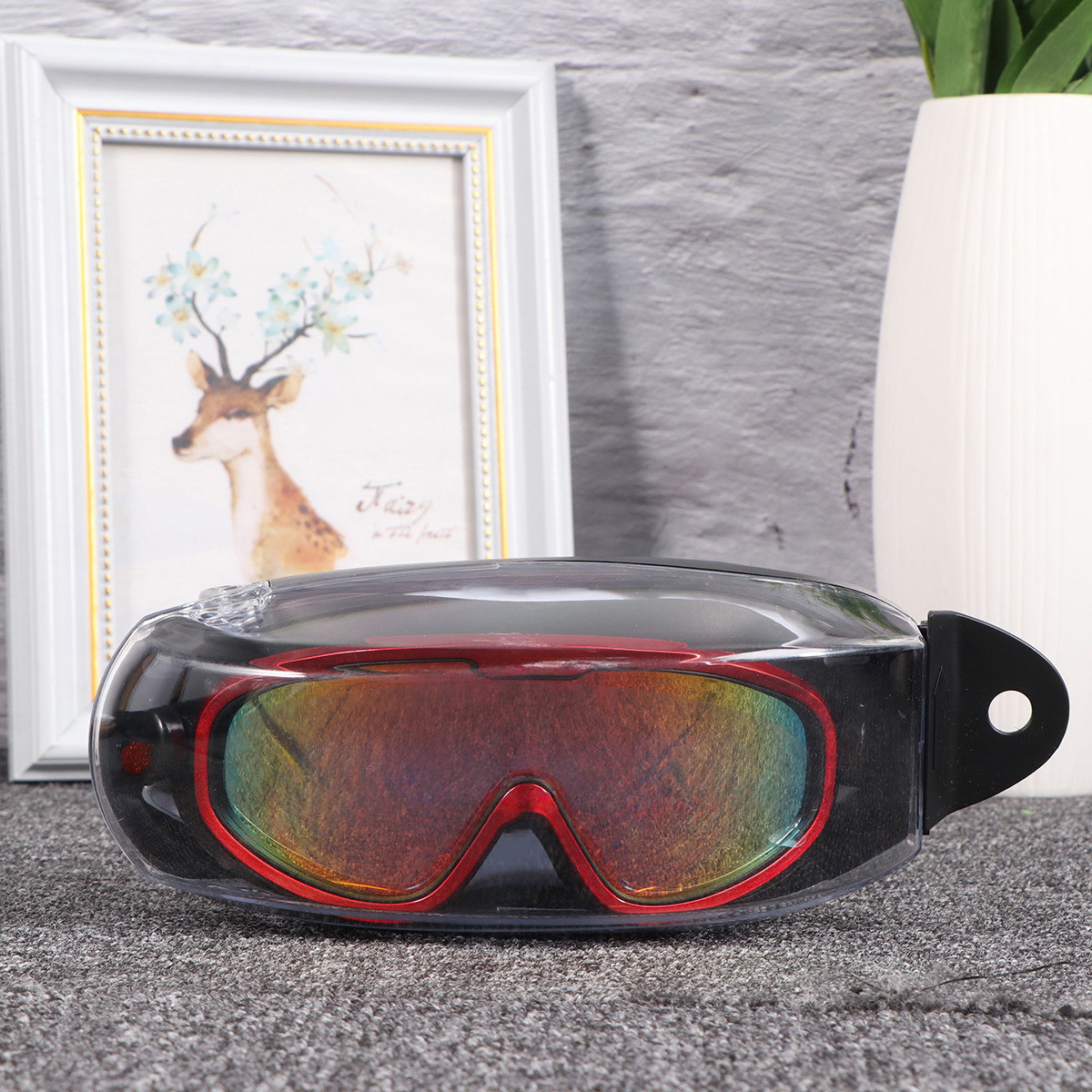 แว่นตาว่ายน้ำกันน้ำและป้องกันก - Goggles Swim บทวิจารณ์และราคา