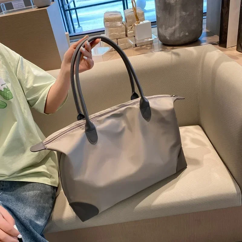 กระเป๋าเดินทางสำหรับผู้หญิง ขน - Dry Bag Waterproof บทวิจารณ์และราคา